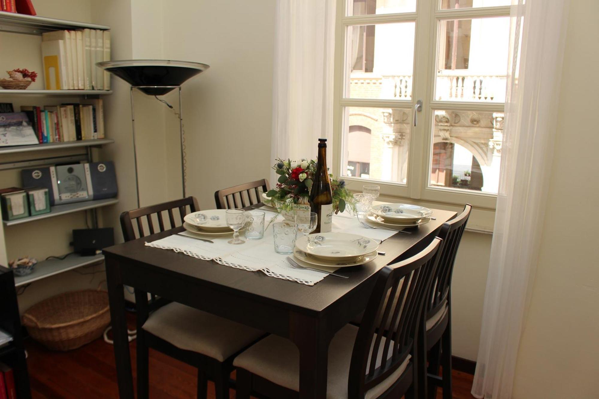 La Casa Di Ringhiera - Silenzioso Appartamento Di Charme Con Balcone Nel Quadrilatero Romano Turin Ngoại thất bức ảnh