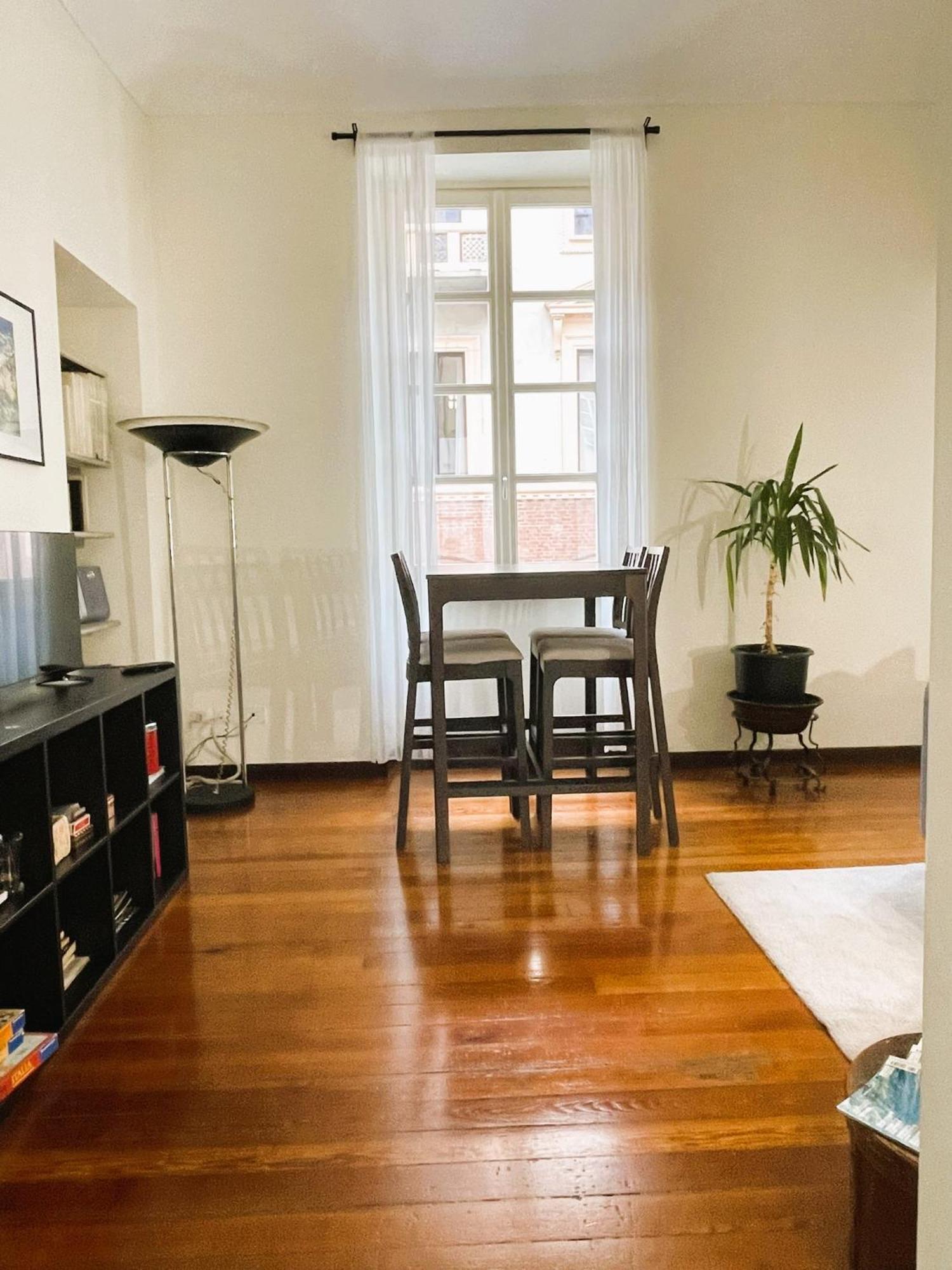 La Casa Di Ringhiera - Silenzioso Appartamento Di Charme Con Balcone Nel Quadrilatero Romano Turin Ngoại thất bức ảnh